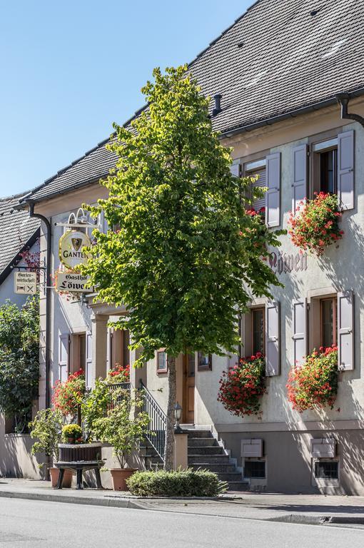 Hotel Löwen Garni Oberrimsingen Exteriör bild