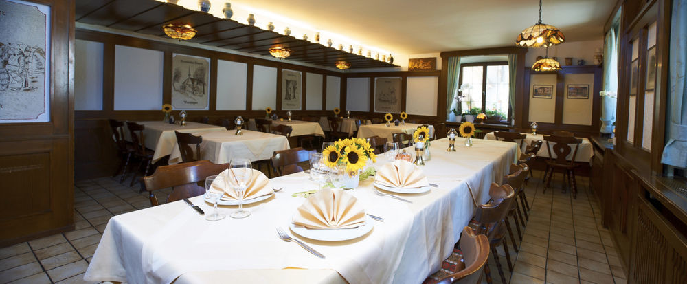 Hotel Löwen Garni Oberrimsingen Exteriör bild
